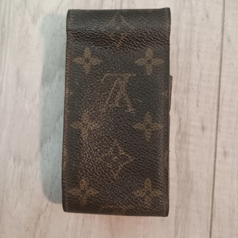 LOUIS VUITTON Case Case Tobacco Case - Picture 2 of 12